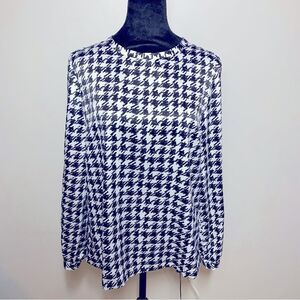 Pendleton Houndstooth Long sleeve women’s 12 petite black and white